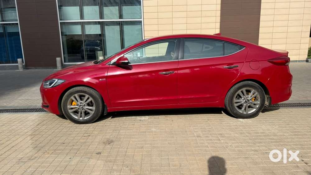 Hyundai Elantra Sx O 2017 Vtvt Petrol At