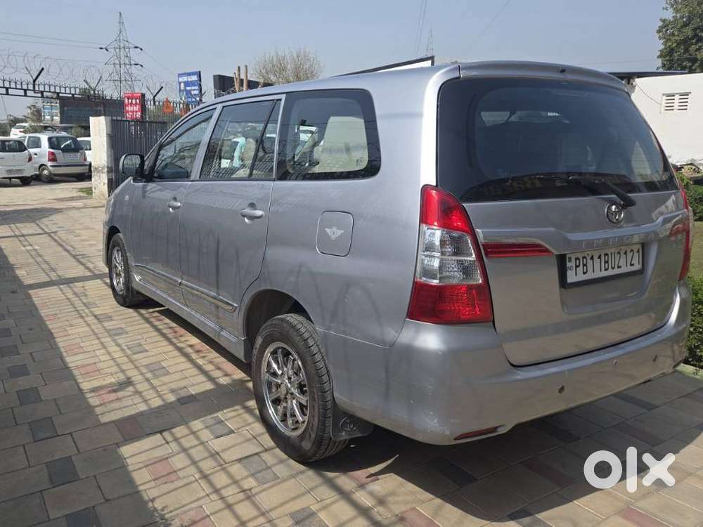 Toyota Innova 2.5 G (diesel) 7 Seater, 2015, Diesel