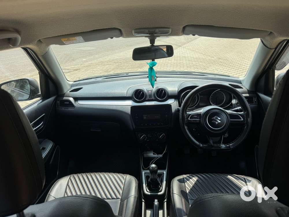 Maruti Suzuki Swift Vxi + Manual, 2023, Petrol
