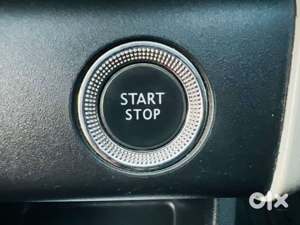 Renault Triber, 2022, Petrol
