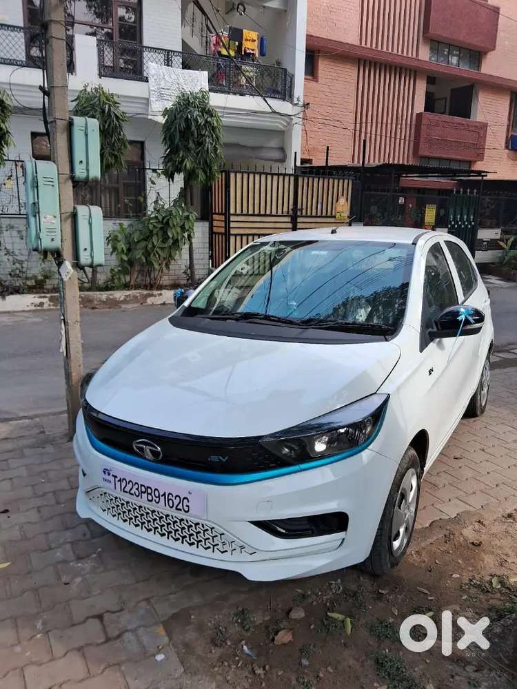 Tata Tiago Ev 2024 First  Onwer With Warranty  8 Year  52000 Km Driven