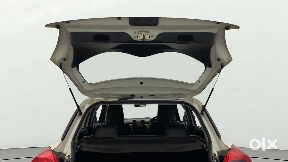 Maruti Suzuki Swift Amt Vxi, 2018, Petrol