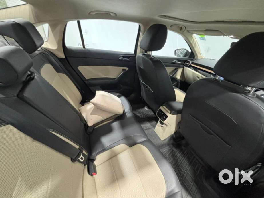 Skoda Slavia Style 1.5l Tsi Dsg, 2022, Petrol