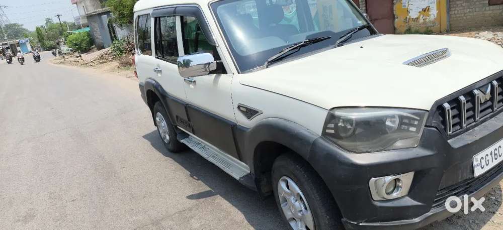 Mahindra Scorpio 2018 Diesel Well Maintained