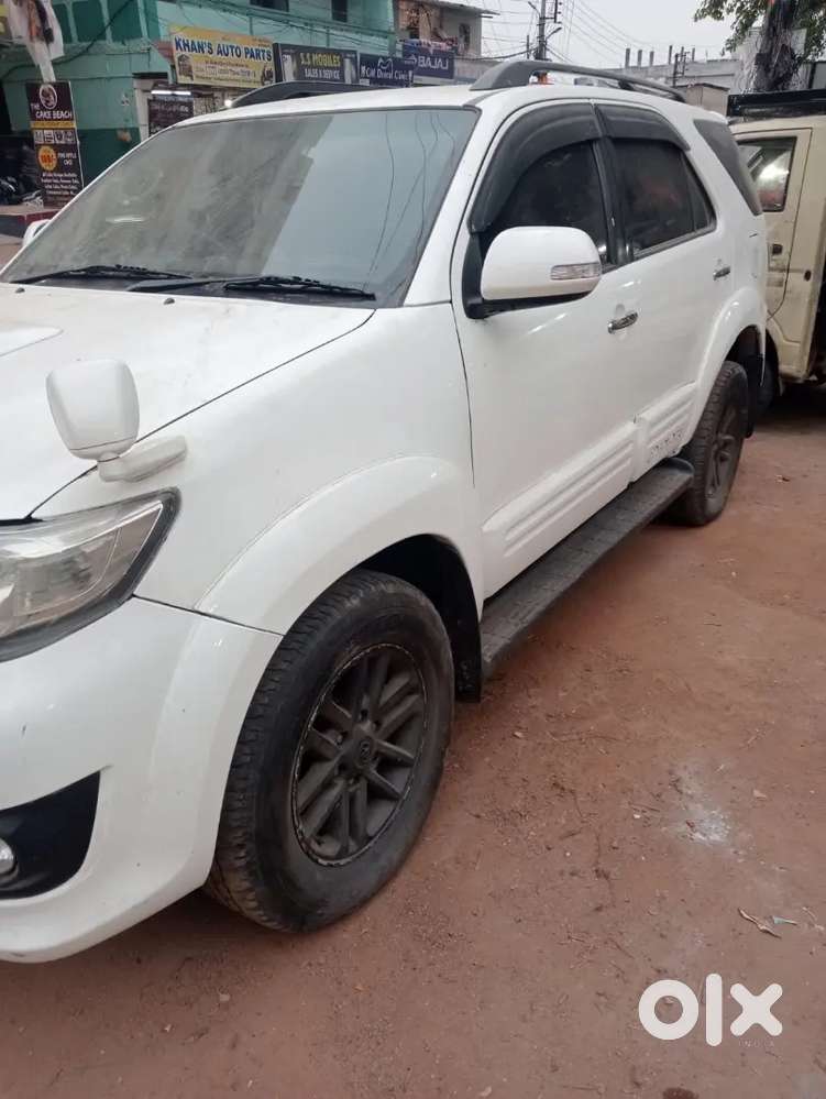 Toyota Fortuner 2013 Diesel Well Maintained