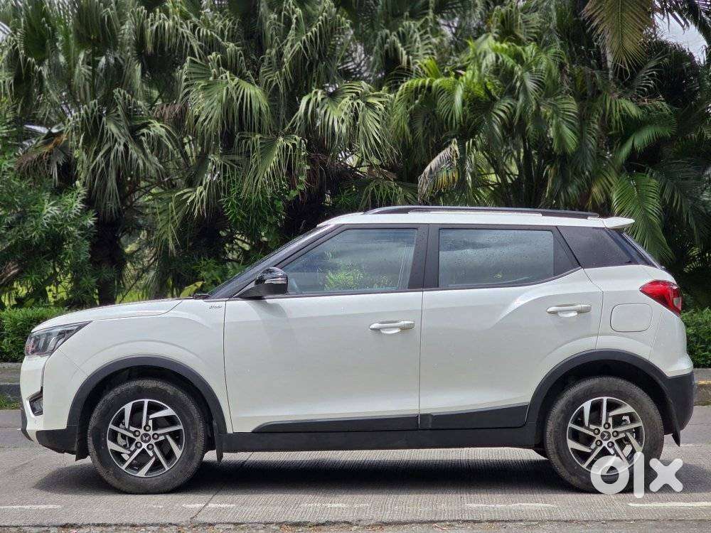 Mahindra Xuv300 W8 Option, 2023, Petrol