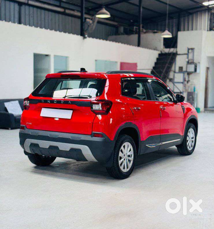 Skoda Kylaq Signature Plus, 2025, Petrol