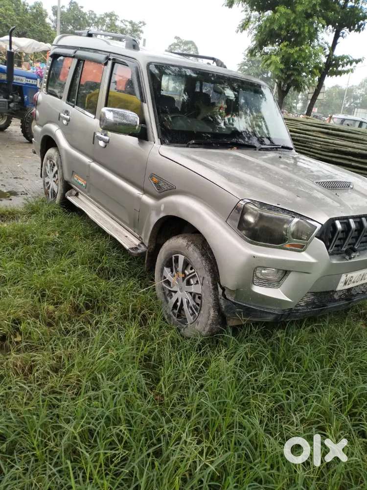 Mahindra Scorpio 2.2 Hybrid 2016
