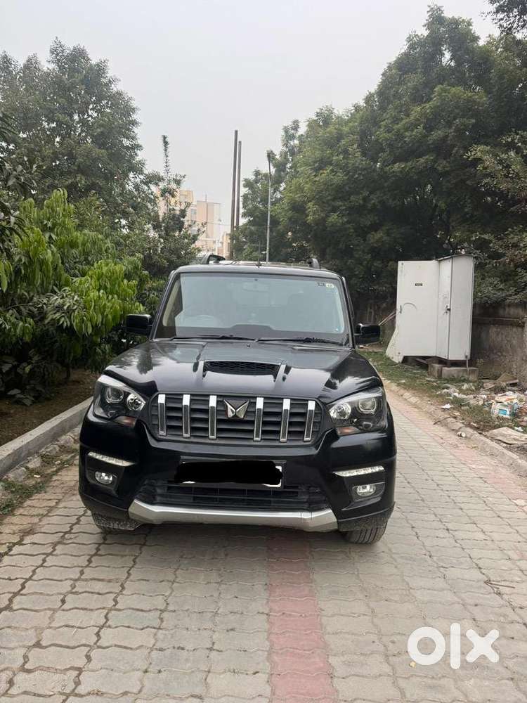 Mahindra Scorpio Classic 2023 Diesel Well Maintained