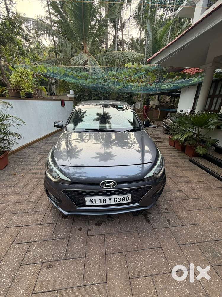 Hyundai I20 Sportz Petrol 2020