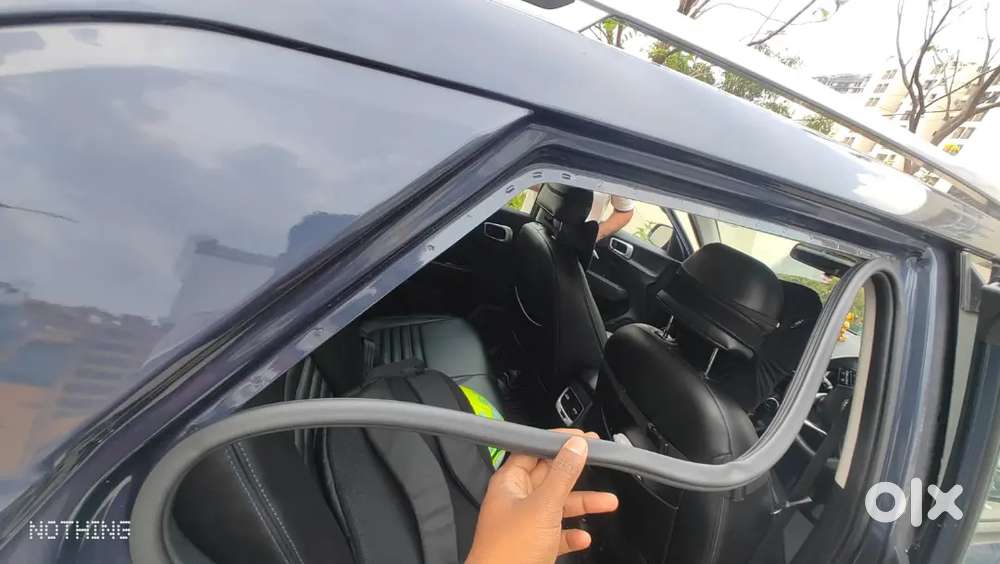 Hyundai Venue 2022 Splus Petrol 7700 Km Driven