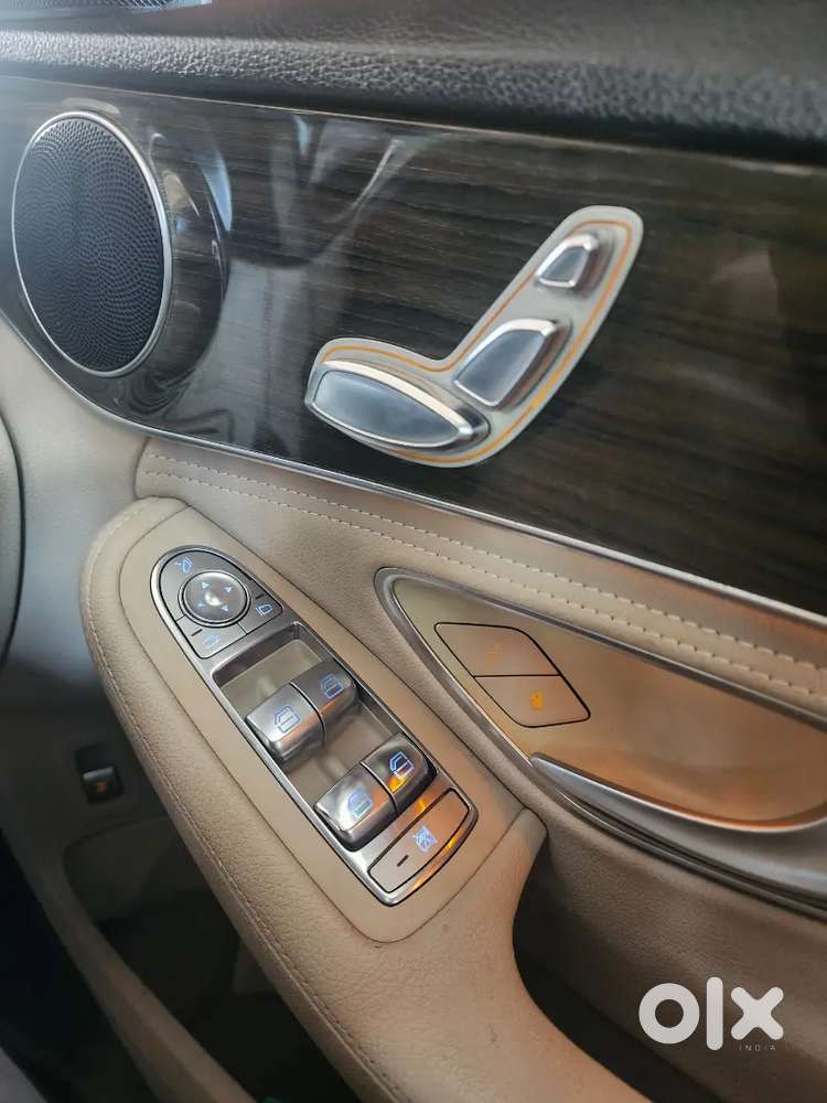 Mercedes-benz C-class 2015 Petrol 61k Km Celebrity Car
