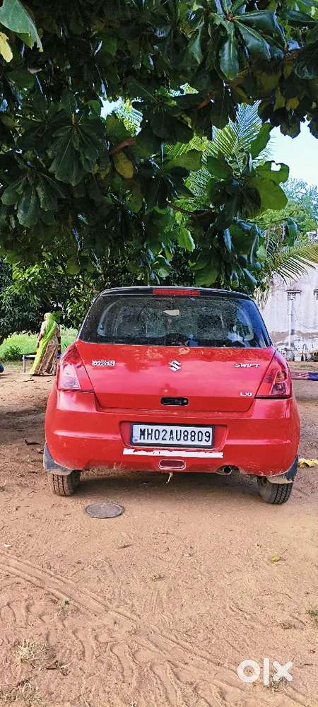 Maruti Suzuki Swift 2006 Petrol 80000 Km Driven