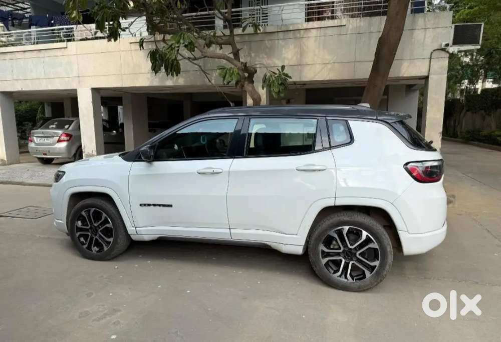 Under Warranty Jeep Compass Top Variant 4x4 S
