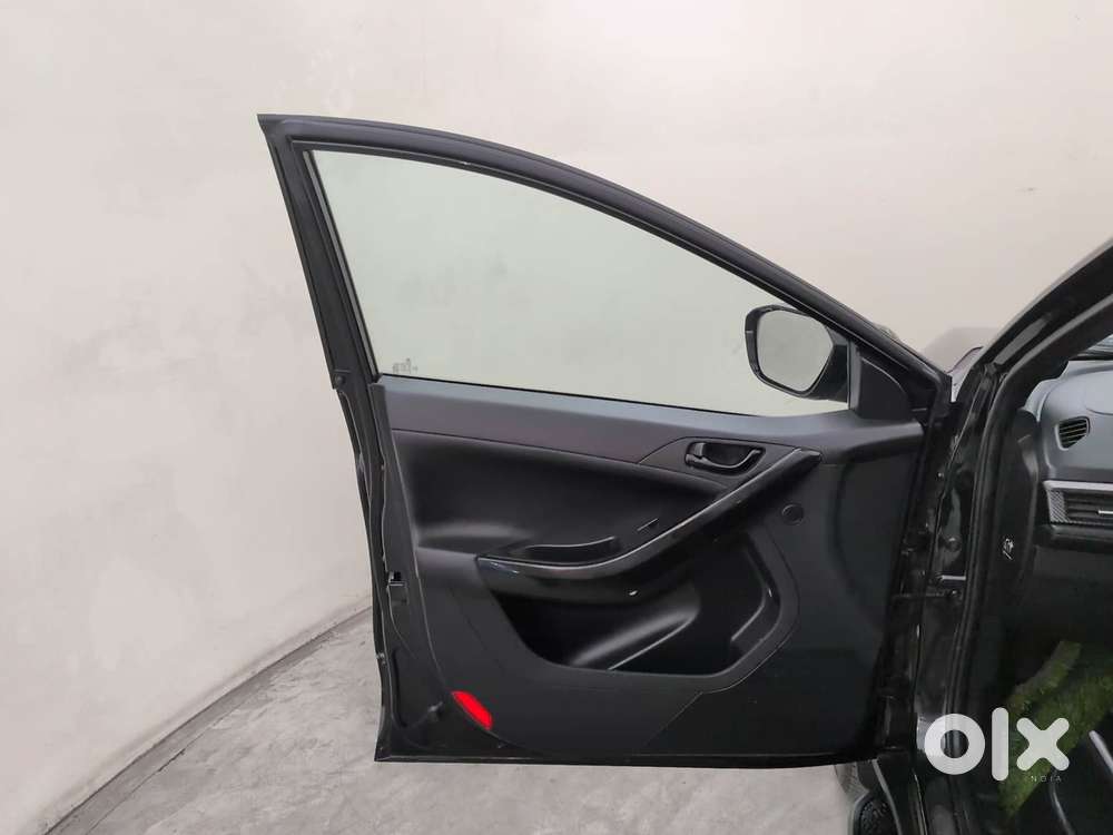 Tata Nexon Creative Plus 1.2 Revotron Petrol 7dca, 2024, Petrol