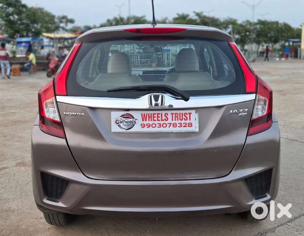 Honda Jazz [2020-2023] 1.2 Vx I-vtec Mt, 2016, Petrol