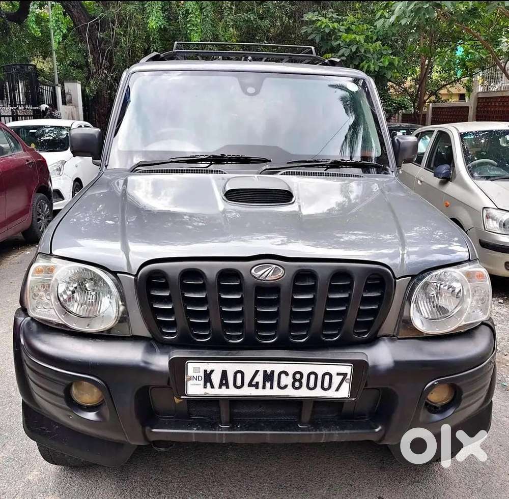Mahindra Scorpio S8, 2006, Diesel