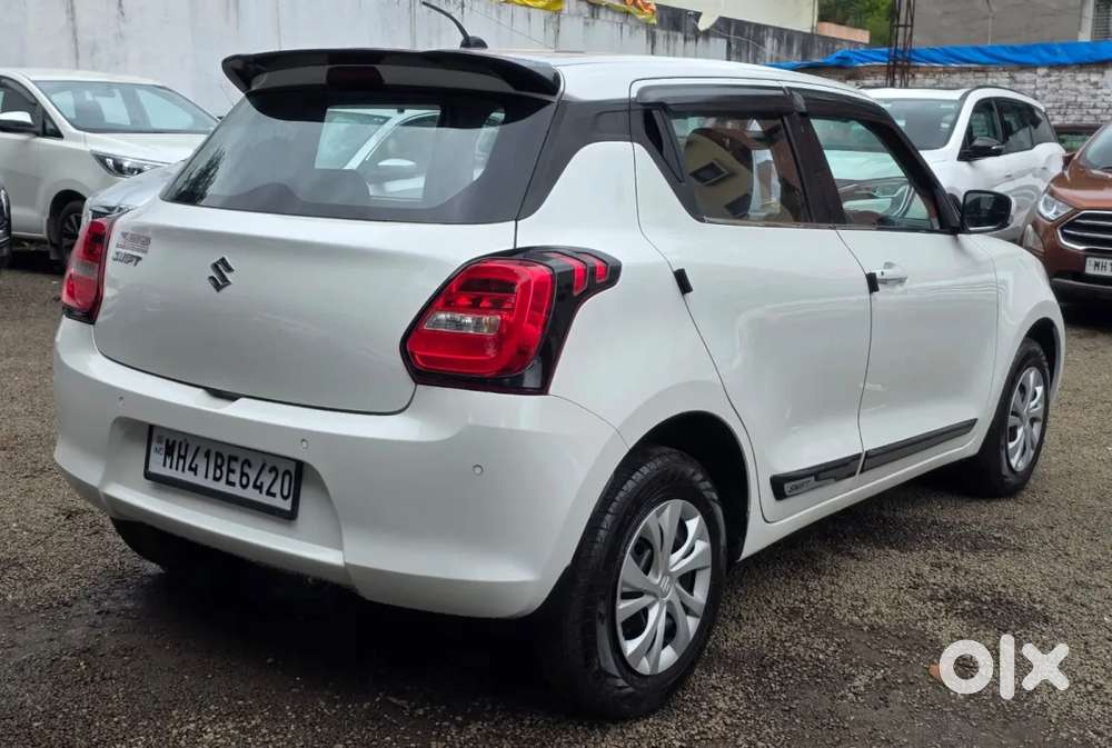 Maruti Suzuki Swift Vxi, 2022, Petrol