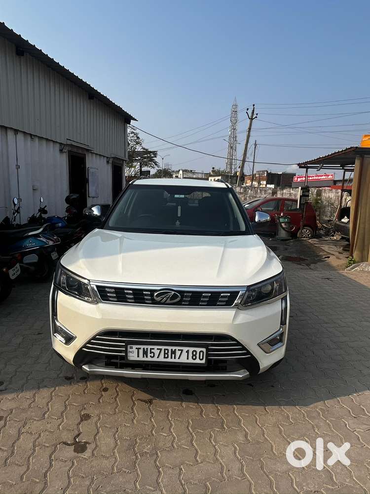 Mahindra Xuv300 2021 Petrol Well Maintained