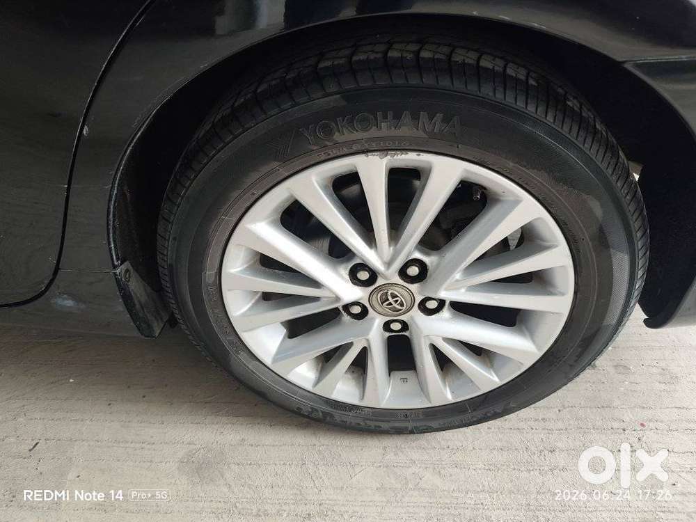 Toyota Camry Hybrid 2.5, 2016, Petrol