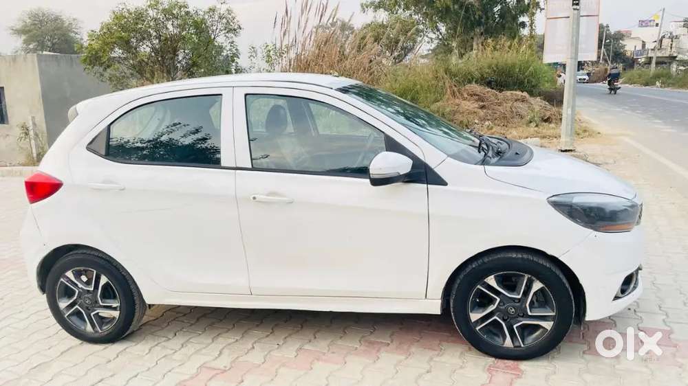 2020-automatic ,tiago ,1st Owner, Cng On Paper, Top Model, Cng