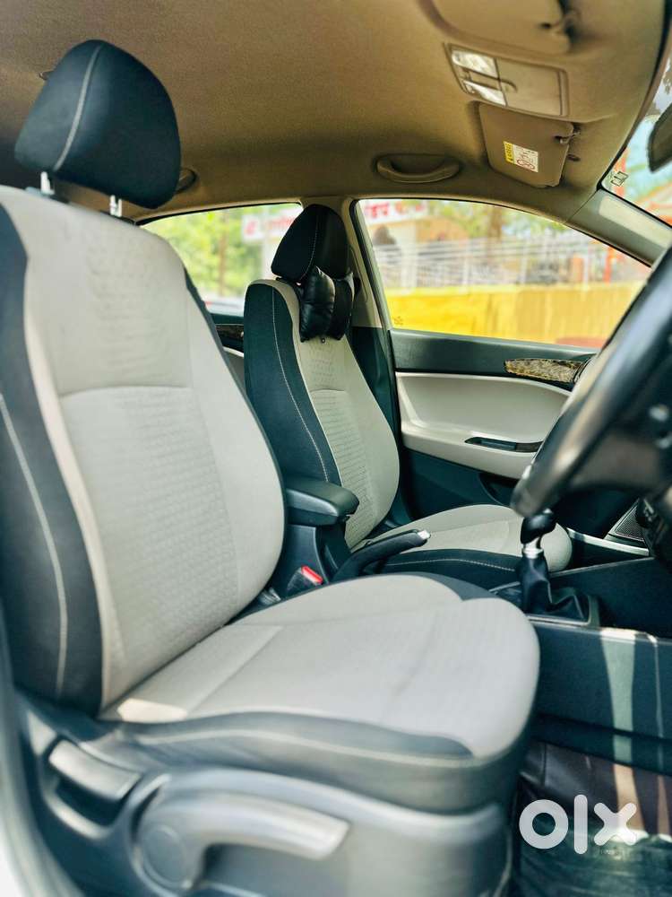 Hyundai I20 Asta 1.2 Mt Dual Tone, 2017, Petrol