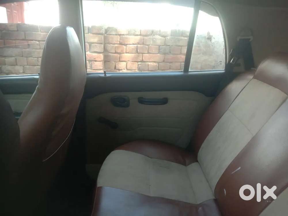 Hyundai Santro 2011 Lpg Well Maintained