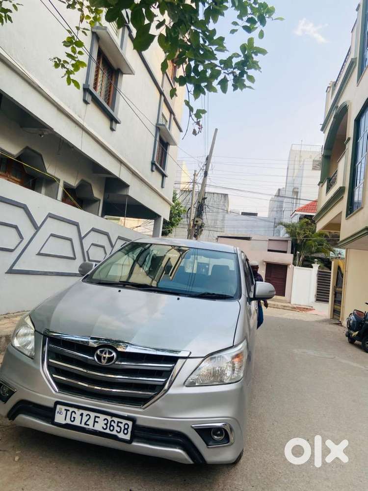 Toyota Innova 2015 Diesel Well Maintained