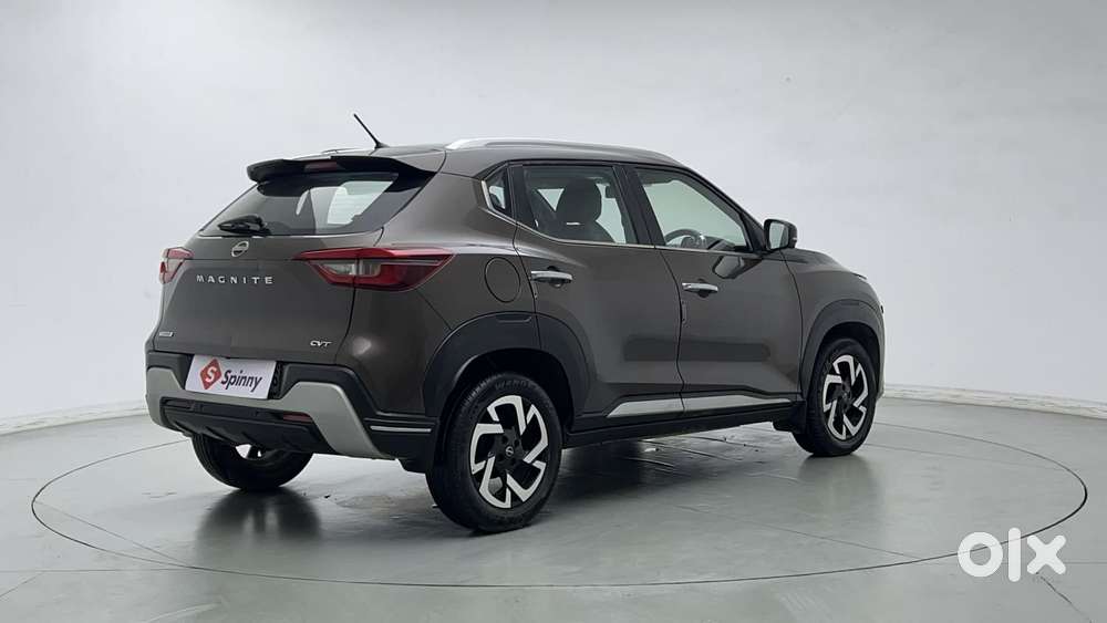 Nissan Magnite 1.0 Xv Premium Turbo Cvt, 2022, Petrol