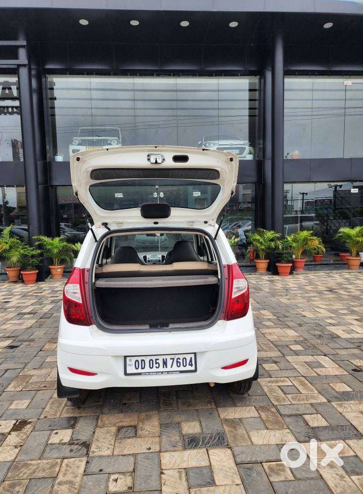 Hyundai I10 Sportz 1.1l, 2015, Petrol