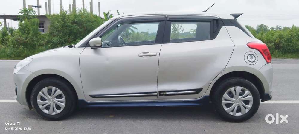 Maruti Suzuki Swift, 2022, Petrol