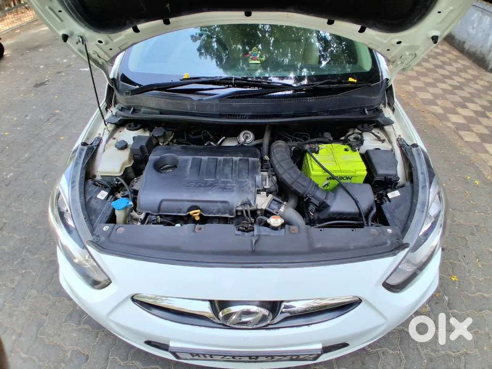Verna Fluidic 1.6 Sx Deisel Crdi Button Start