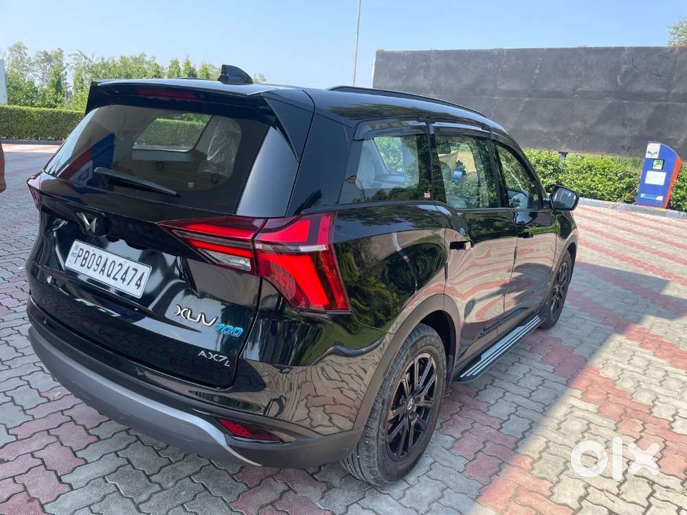 Mahindra Xuv700 2024 Diesel 9000 Km Driven