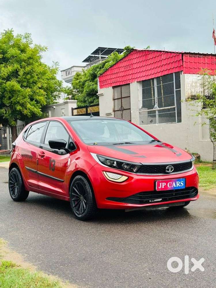 Tata Altroz 1.2 Xe, 2020, Petrol