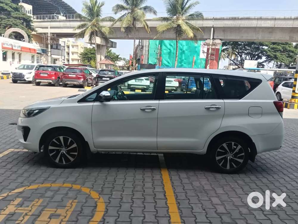Toyota Innova Crysta [2020-ongoing] 2.4 Zx 7 Str, 2022, Diesel