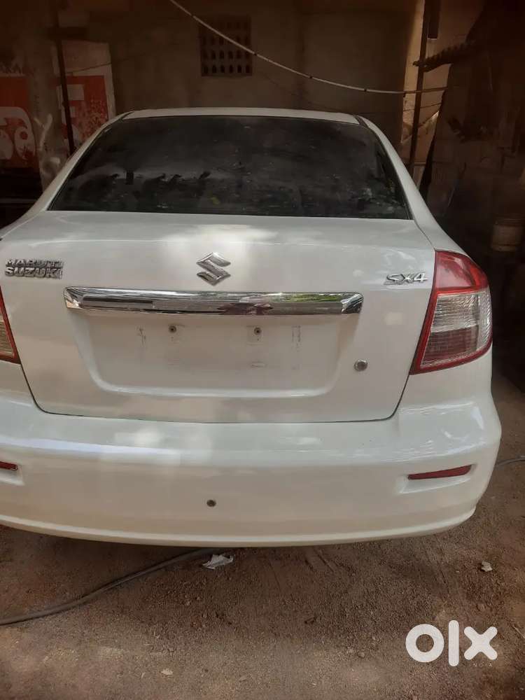 Maruti Suzuki Sx4 2012