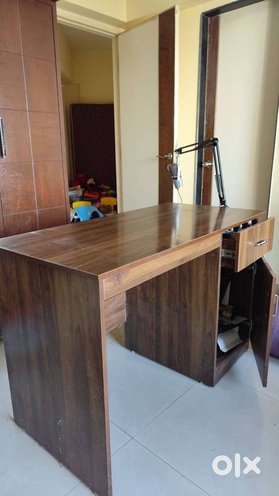 Study Table - Other Household Items - 1822381082