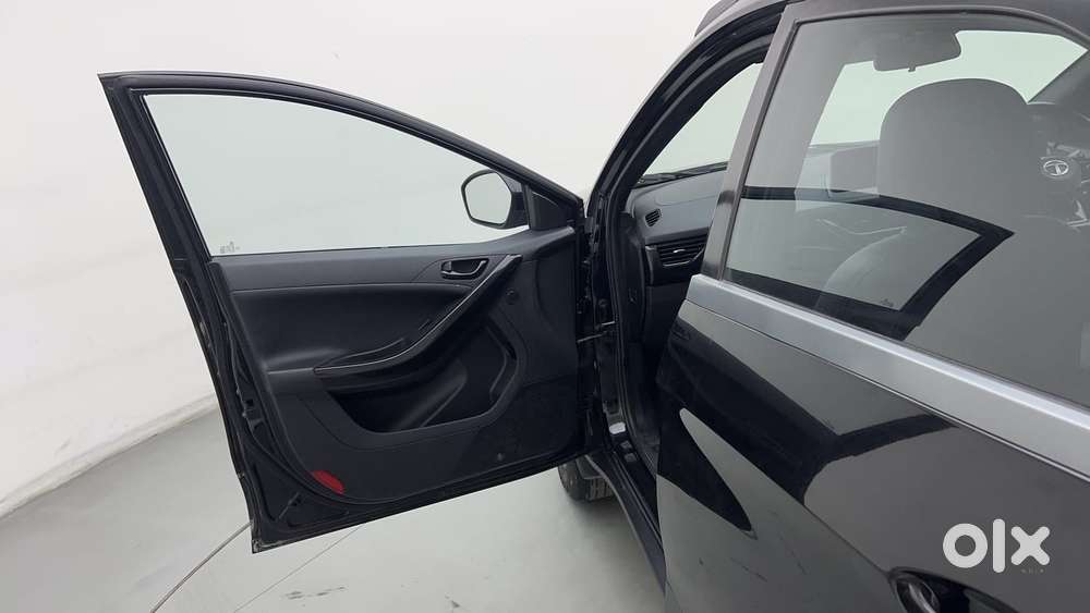 Tata Nexon 1.2 Revotron Xz Plus (l) Dark Edition, 2021, Petrol
