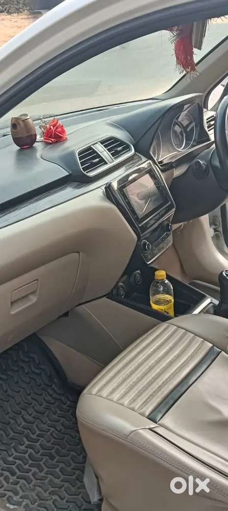 Maruti Suzuki Dzire 2023 Petrol 51500 Km Driven