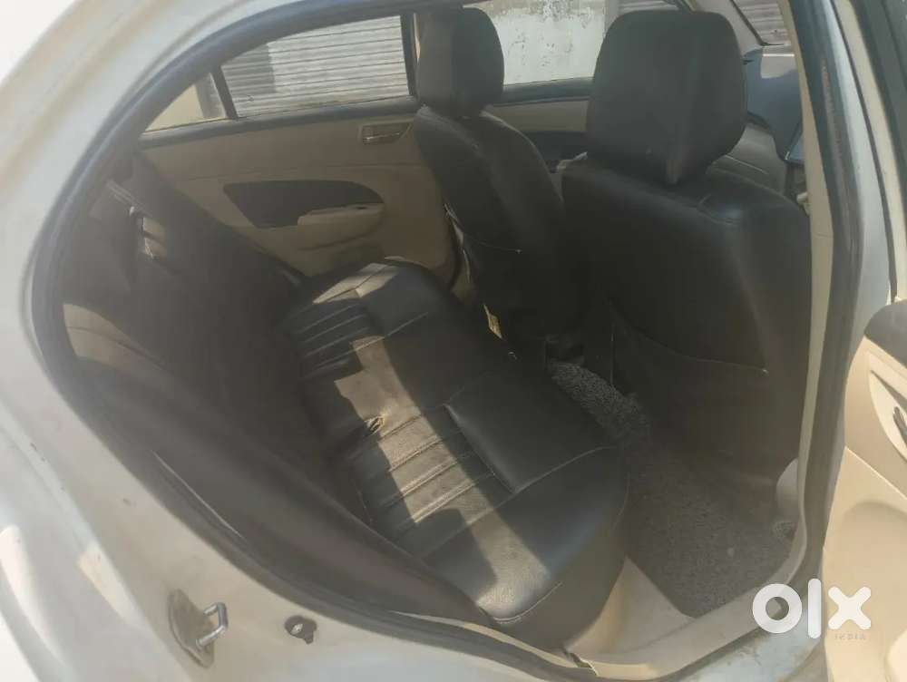 Maruti Suzuki Swift Dzire 2014 Petrol /cng Good Condition