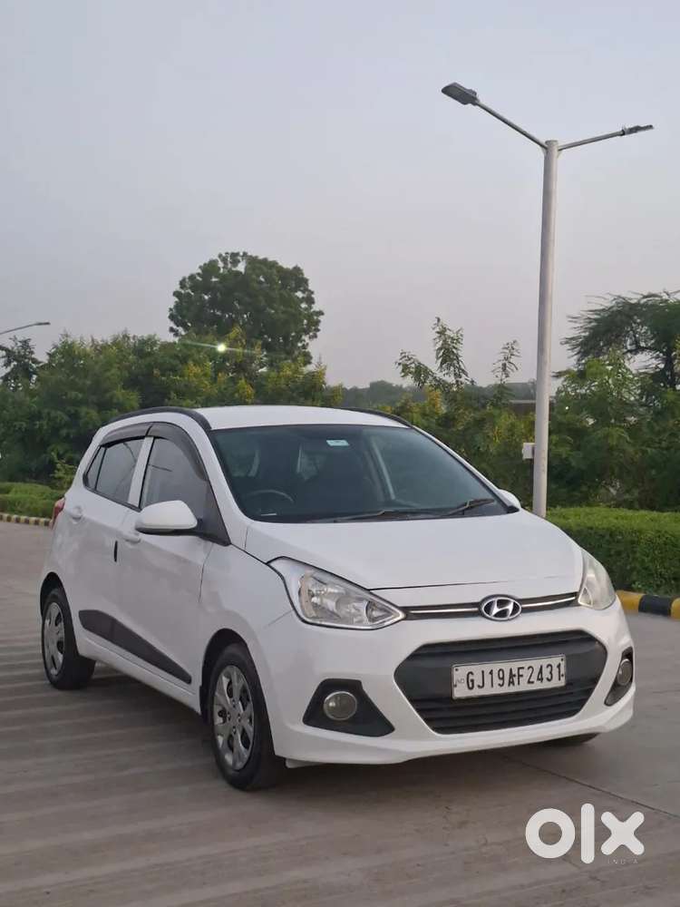 Hyundai Grand I10 Sportz 1.2 Kappa Vtvt, 2016, Petrol
