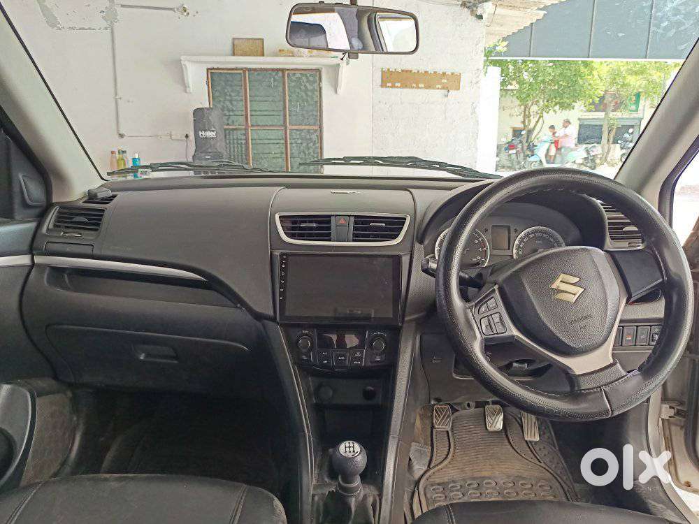 Maruti Suzuki Swift Zxi, 2012, Petrol