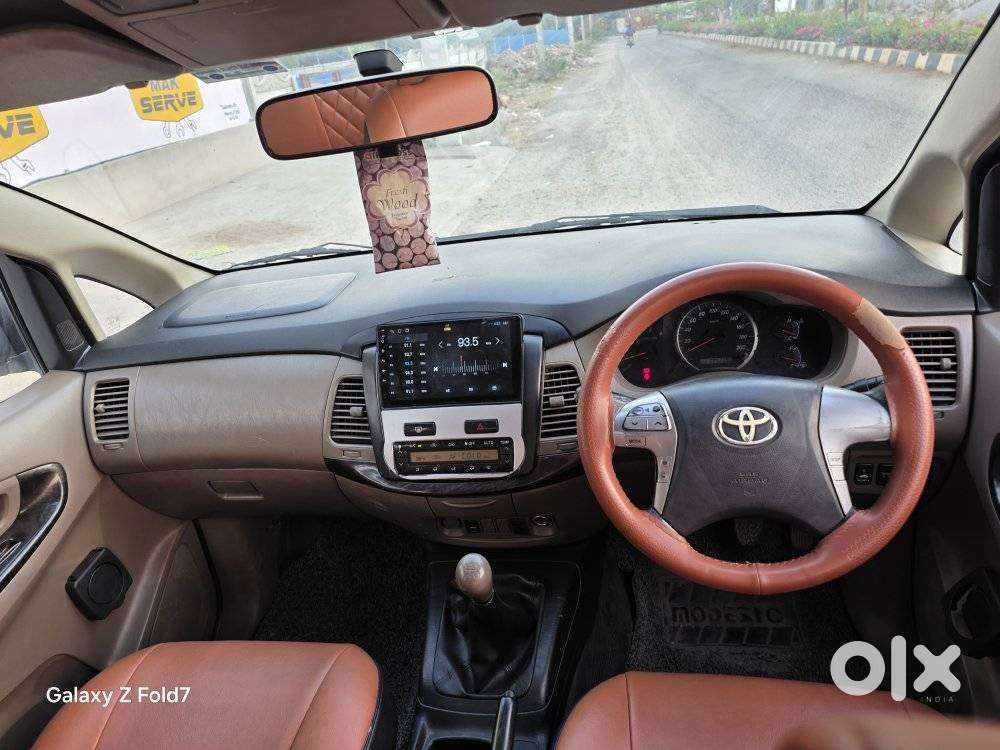 Toyota Innova 2.5 V 7 Str, 2015, Diesel
