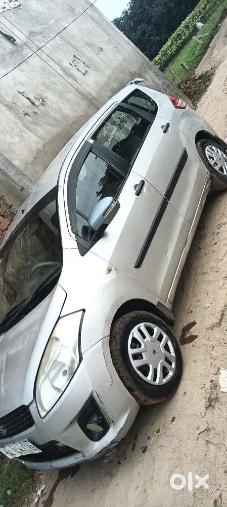 Maruti Suzuki Ertiga 2012