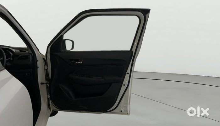 Maruti Suzuki Swift, 2022, Petrol