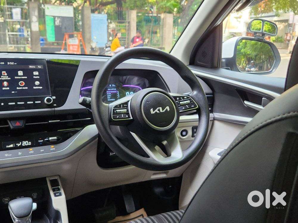 Kia Carens Prestige Plus (o) 1.5 Turbo Petrol Dct 7-seater, 2025, Pe..