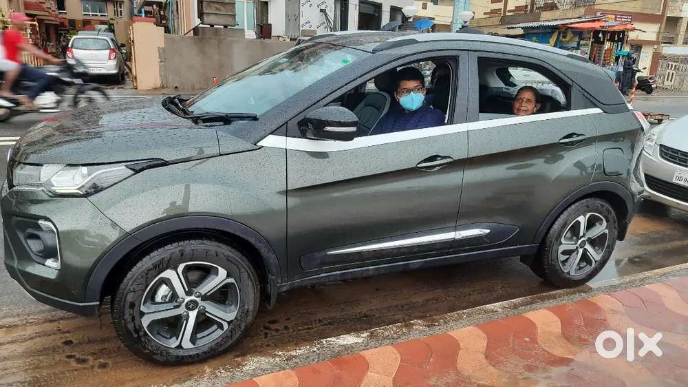 Tata Nexon Petrol 2021