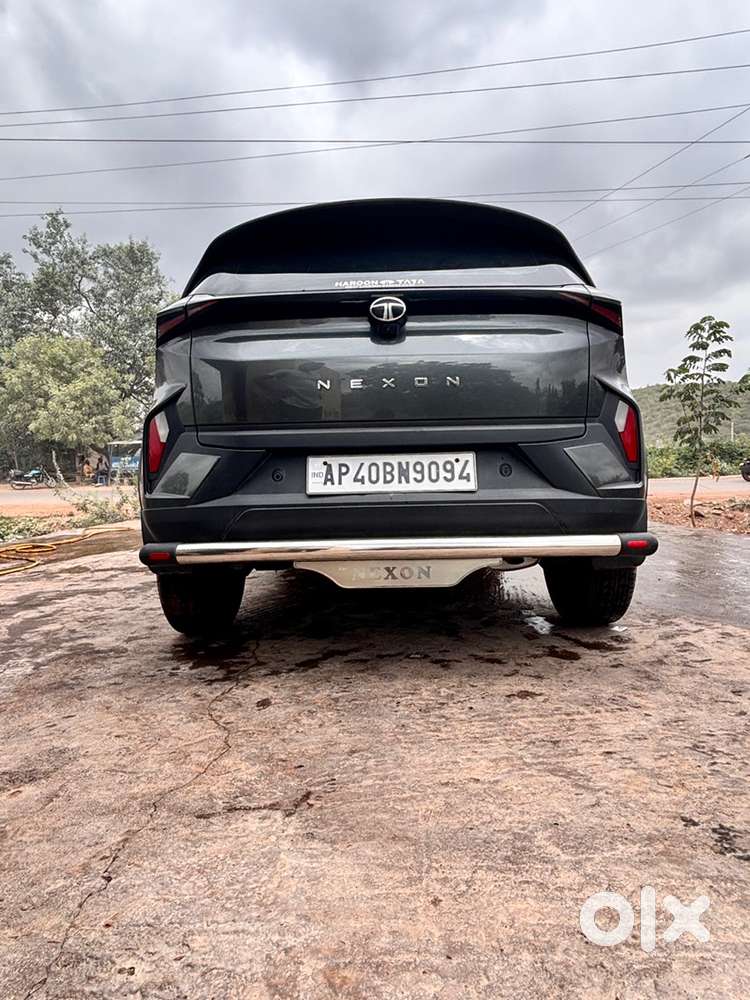 Tata Nexon Petrol 2024
