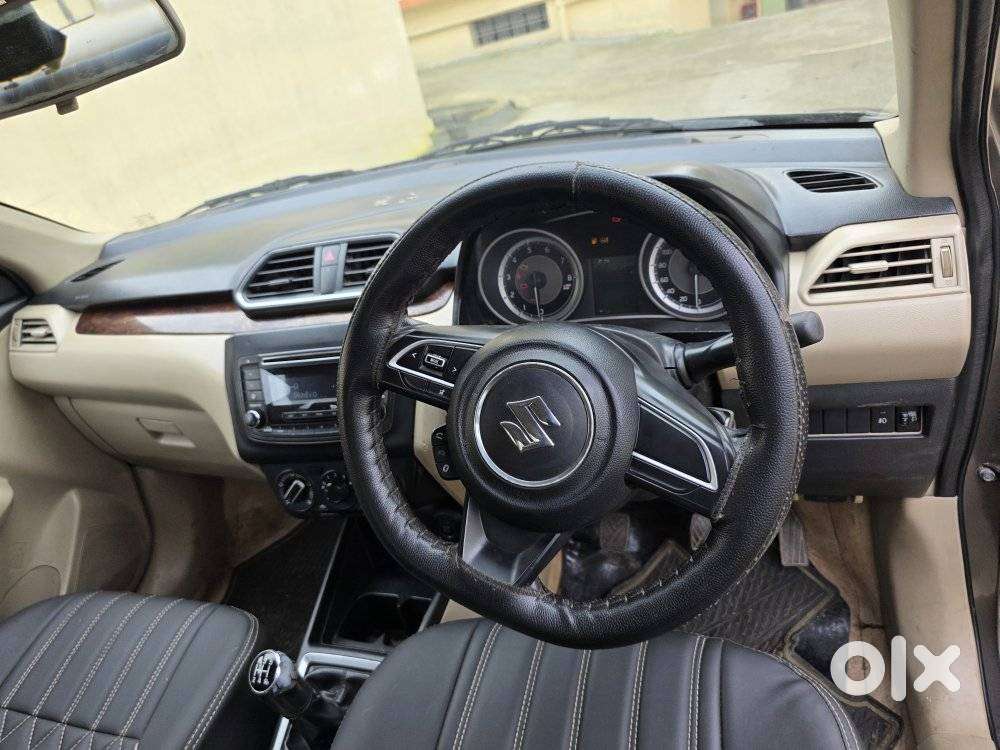 Maruti Suzuki Dzire 1.2 Vxi, 2018, Petrol