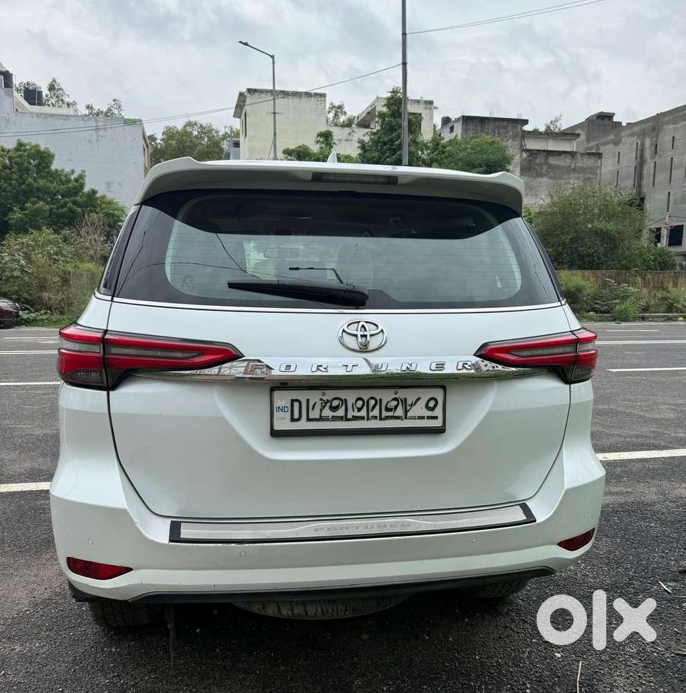 Toyota Fortuner [2021-ongoing] 2.8 2wd Diesel At, 2022, Diesel